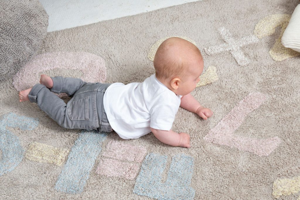 فرش ضد حساسیت اتاق کودک