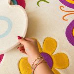 فرش اتاق کودک زرباف طرح پروانه